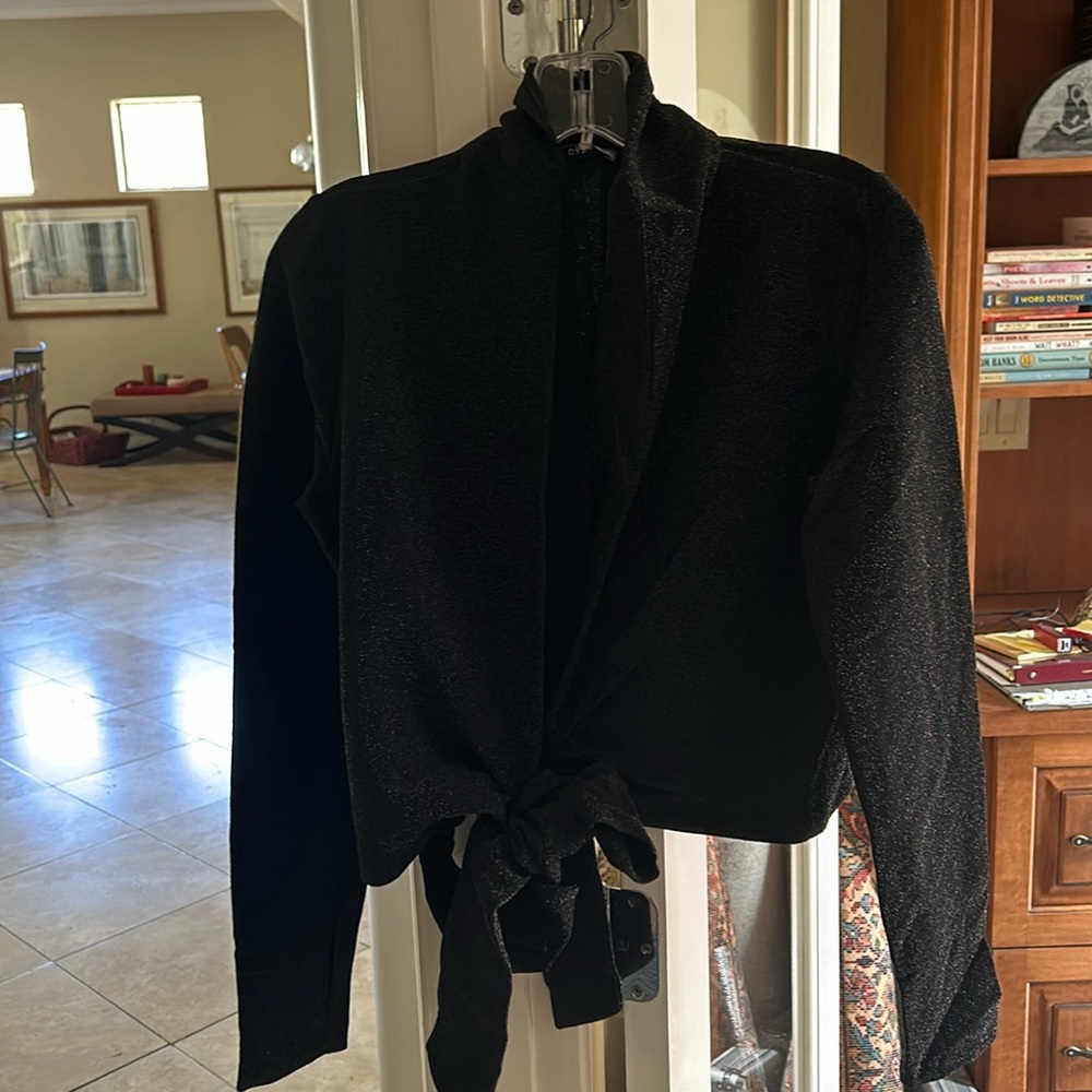 GANNI NWOT BLACK SPARKLY WRAP TOP SZ US 8
